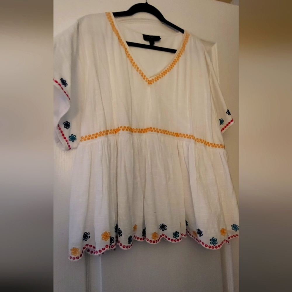 Lane Bryants White Peplum Top With dainty flowers